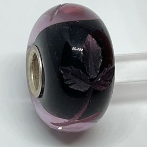 Trollbeads Engraved Fuchsia